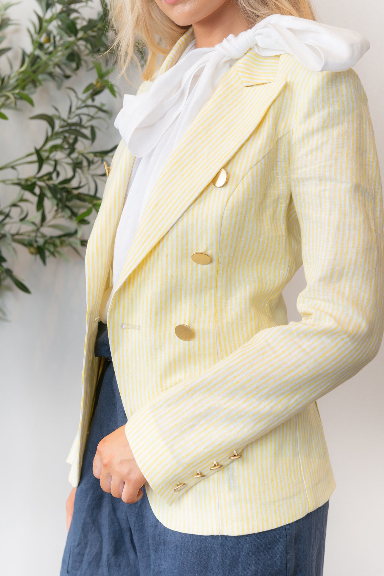 AMALFI Linen Blazer