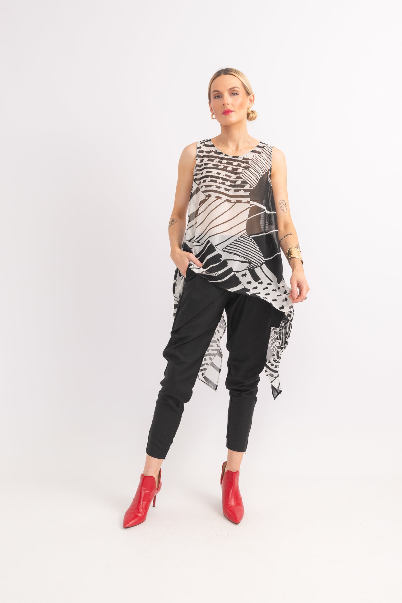 PARIS Cross Back Top