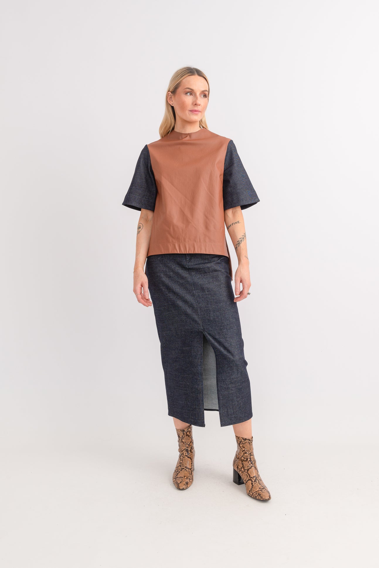 NEW YORK High -Lo Tee