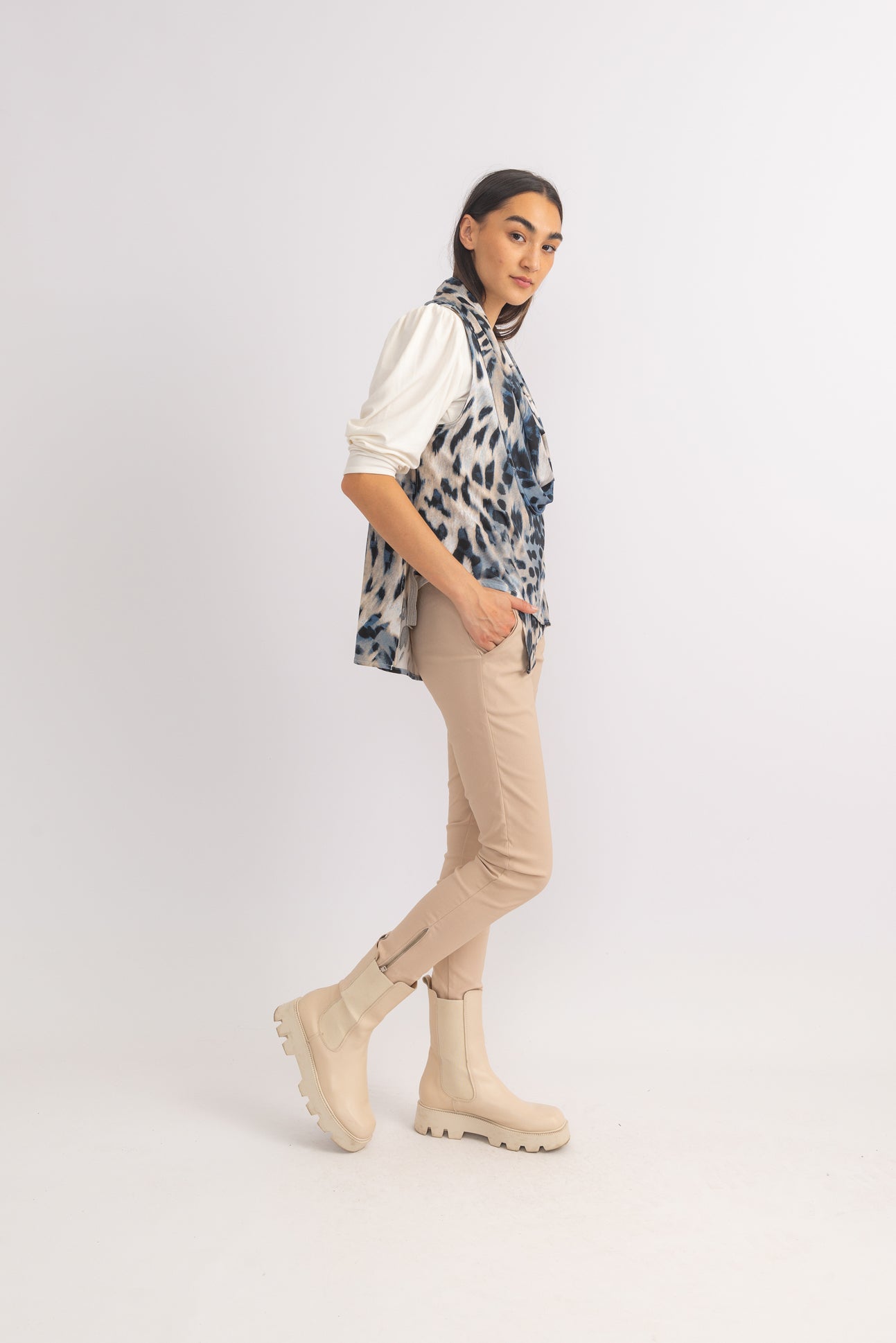 LONDON Cowl Neck Vest