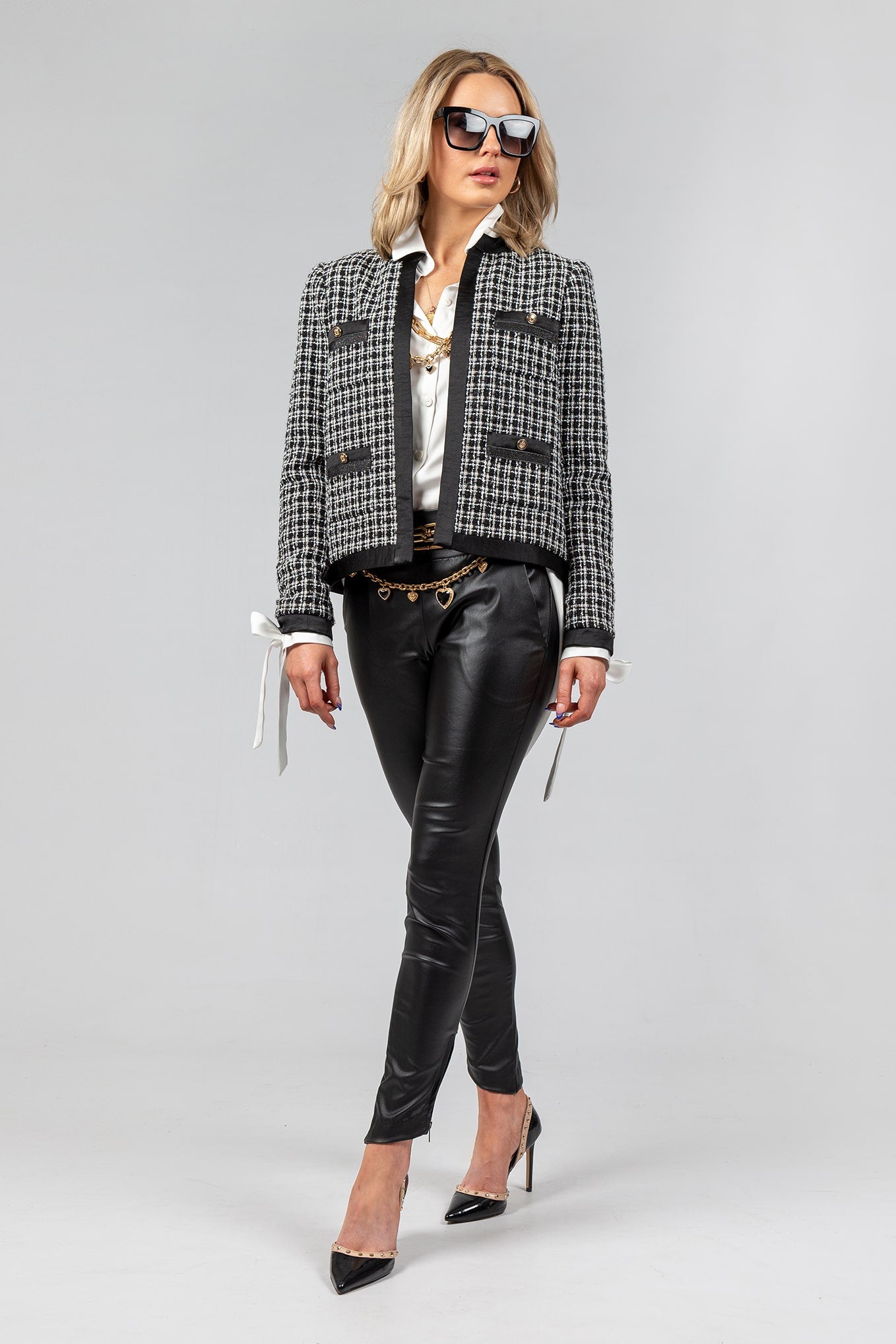 PARIS Cropped Chanel Jacket