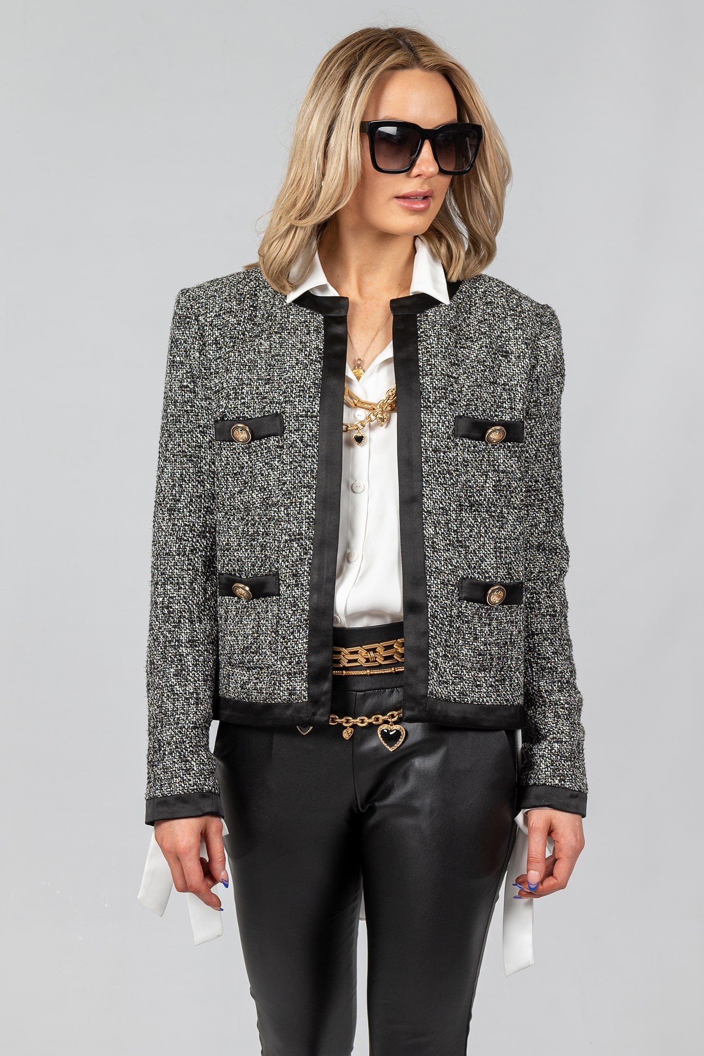 PARIS Cropped Chanel Jacket