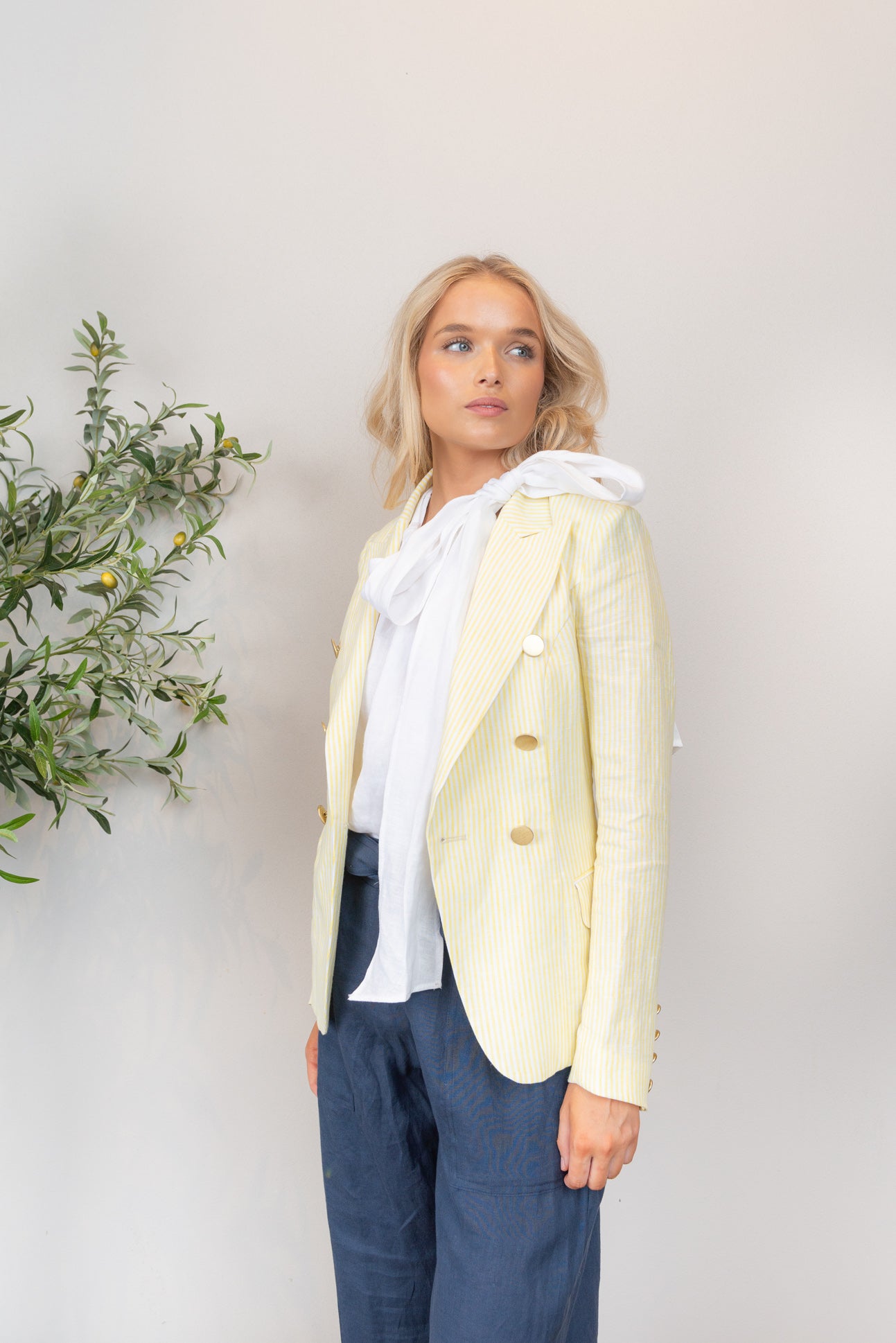 Amalfi Linen Blazer