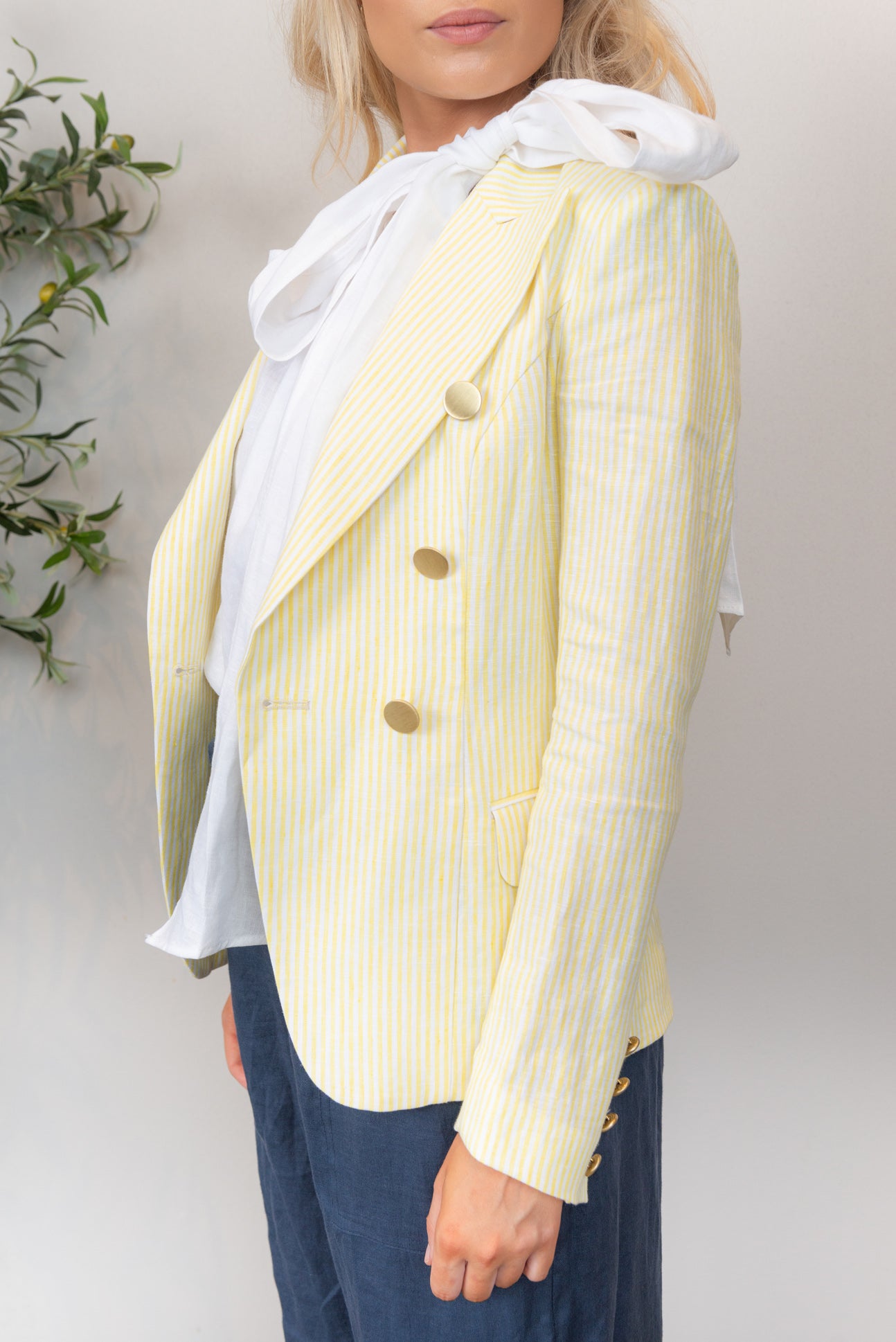 Amalfi Linen Blazer