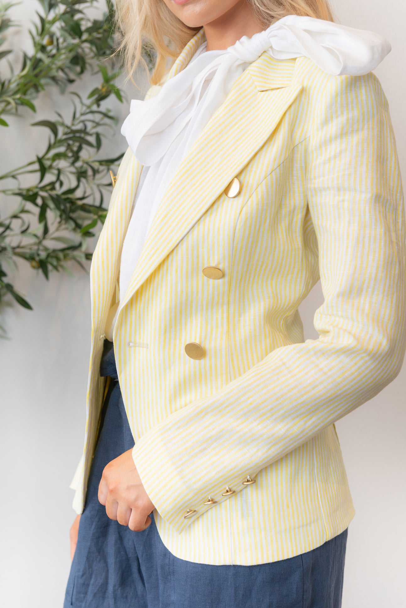 Amalfi Linen Blazer